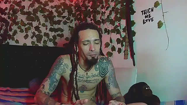 caribbeanlover1 online show from 10-18-25, 09:21