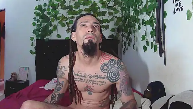 caribbeanlover1 online show from 11-28-25, 12:41