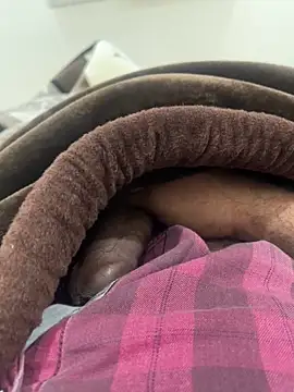 Snapshot of bigshow112 chatting on 01-30-25, 03:29 bigshow112 online show from 01-30-25, 03:29