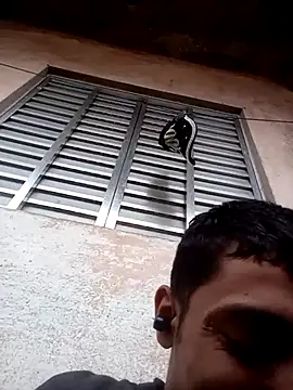 Junior013R online show from 09-14-25, 04:17