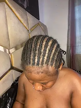 Snapshot of catty3232 chatting on 11-04-25, 08:24 catty3232 online show from 11-04-25, 08:24