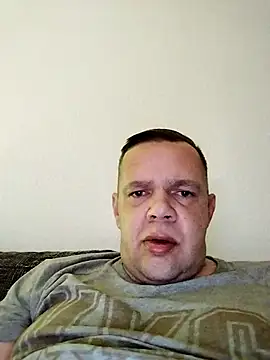 Snapshot of bigdicksperm83 chatting on 11-09-25, 04:44 bigdicksperm83 online show from 11-09-25, 04:44