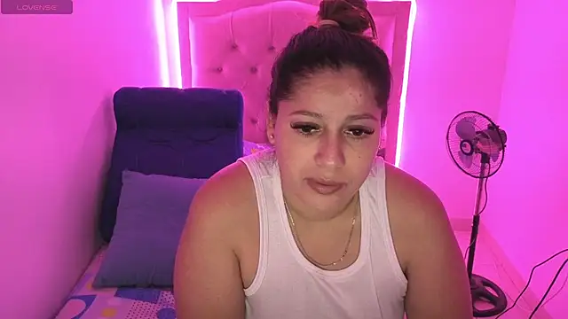 Nazlyy30 online show from 10-31-25, 03:18