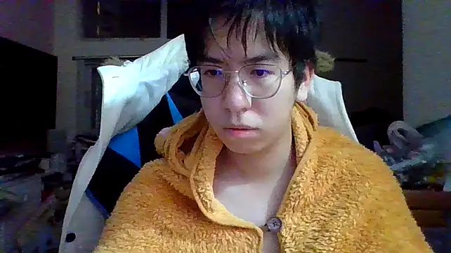 Snapshot of charlie_xdd chatting on 01-01-25, 11:27 charlie xdd online show from 01-01-25, 11:27