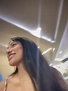 DulceLenns online show from 02-19-25, 06:00