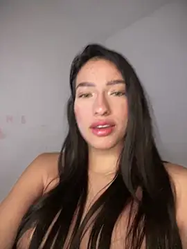 DulceLenns online show from 03-21-25, 10:17