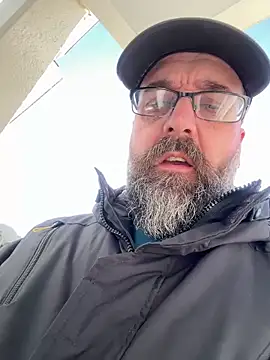 Snapshot of jim470 chatting on 02-02-25, 02:02 jim470 online show from 02-02-25, 02:02