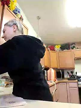 ScarletCallings420 online show from 12-12-24, 08:21