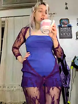 ScarletCallings420 online show from 01-01-25, 02:09