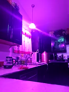 ScarletCallings420 online show from 02-27-25, 04:32