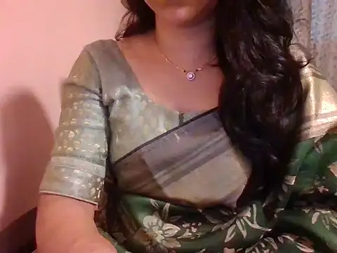 Snapshot of Pinky_4 chatting on 01-26-25, 12:33 Pinky 4 online show from 01-26-25, 12:33