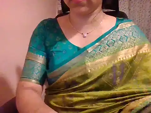 Snapshot of Pinky_4 chatting on 02-01-25, 01:51 Pinky 4 online show from 02-01-25, 01:51