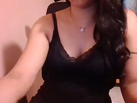 Snapshot of Pinky_4 chatting on 02-23-25, 03:24 Pinky 4 online show from 02-23-25, 03:24