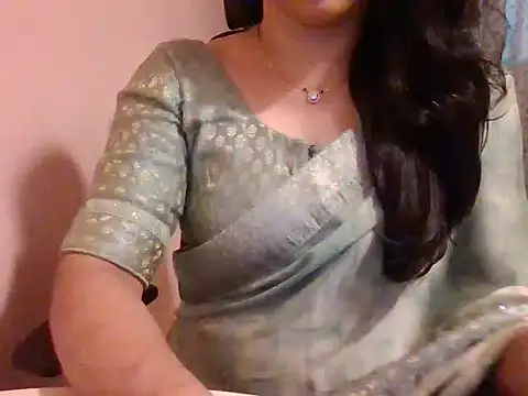 Snapshot of Pinky_4 chatting on 02-23-25, 12:37 Pinky 4 online show from 02-23-25, 12:37