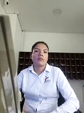 zoey 1824 online show from 03-17-25, 04:51