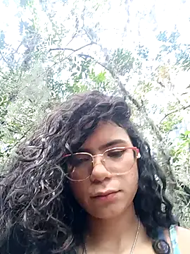 Simone Miller online show from 02-12-25, 01:06