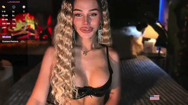 Snapshot of webcumgodess chatting on 11-15-25, 04:14 webcumgodess online show from 11-15-25, 04:14