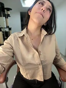 MiaJones21 online show from 03-04-25, 12:07