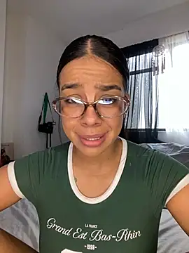 trianawhite online show from 01-14-26, 03:17