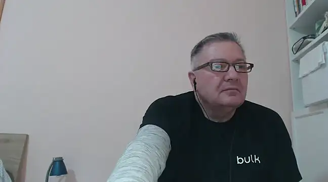 YOU6me online show from 01-09-25, 05:43