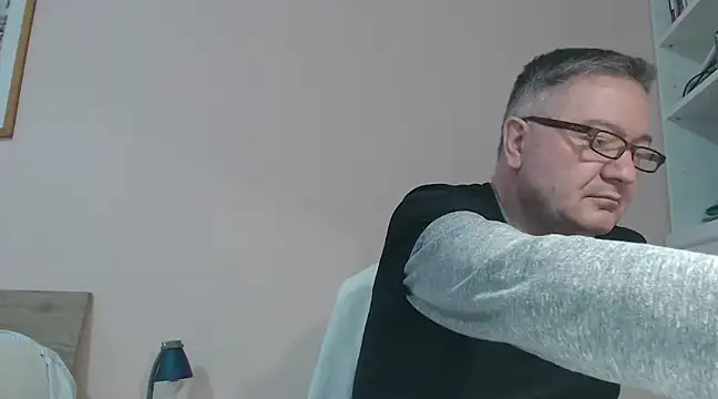 YOU6me online show from 01-26-25, 02:41