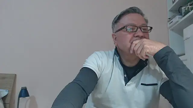 YOU6me online show from 03-01-25, 06:54