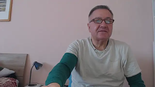 YOU6me online show from 10-25-25, 09:06