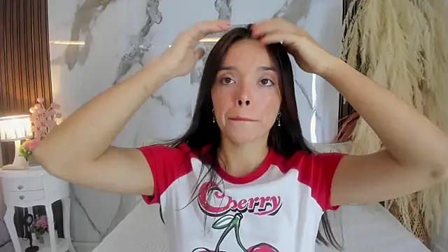 hannahill69 online show from 10-07-25, 04:42