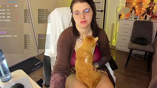 Ophelia mm online show from 11-15-25, 07:05