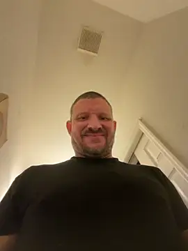 Snapshot of nesta233 chatting on 04-11-26, 06:07 nesta233 online show from 04-11-26, 06:07