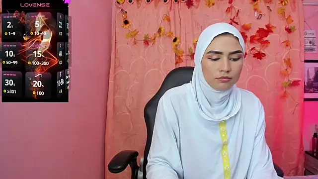 Snapshot of DarshaKhemu chatting on 12-06-24, 09:02 DarshaKhemu online show from 12-06-24, 09:02