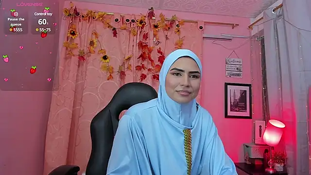 Snapshot of DarshaKhemu chatting on 03-03-25, 09:15 DarshaKhemu online show from 03-03-25, 09:15