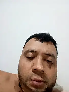 Snapshot of bby2279 chatting on 11-24-25, 01:16 bby2279 online show from 11-24-25, 01:16