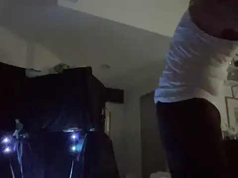 ThaiHairryGuy online show from 04-16-26, 10:23