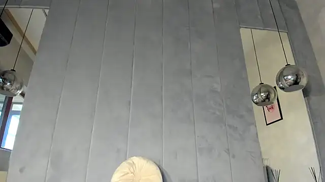 Naila18 online show from 12-07-24, 07:16