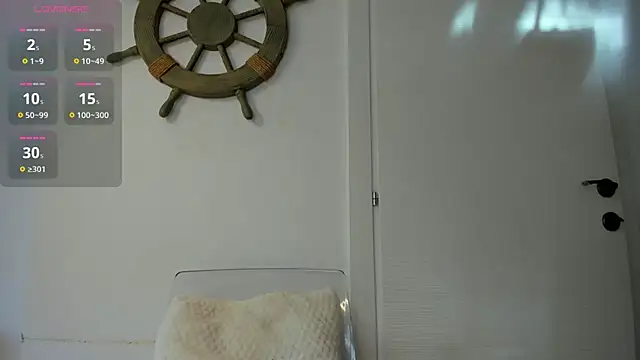 Naila18 online show from 09-19-25, 06:48