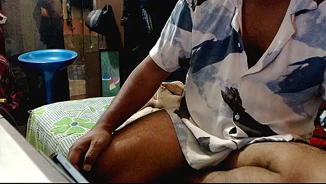 Snapshot of FUN4TIPS chatting on 03-22-26, 06:17 FUN4TIPS online show from 03-22-26, 06:17