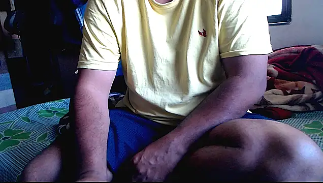 Snapshot of FUN4TIPS chatting on 03-27-26, 04:18 FUN4TIPS online show from 03-27-26, 04:18