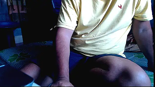 Snapshot of FUN4TIPS chatting on 04-12-26, 07:46 FUN4TIPS online show from 04-12-26, 07:46