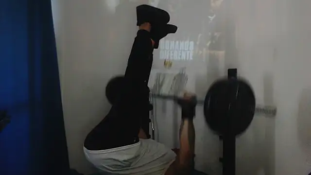 Snapshot of JacobJamess chatting on 11-15-25, 12:56 JacobJamess online show from 11-15-25, 12:56