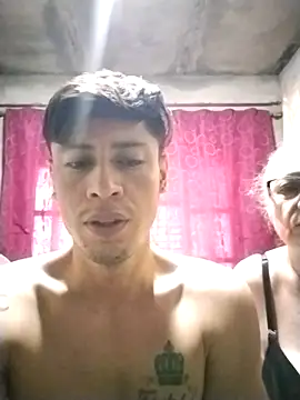 Snapshot of Sexytaty2022 chatting on 11-23-25, 01:33 Sexytaty2022 online show from 11-23-25, 01:33