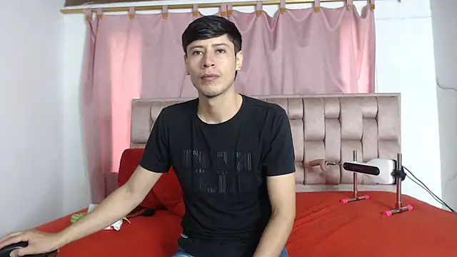 Snapshot of Sexytaty2022 chatting on 02-20-26, 12:49 Sexytaty2022 online show from 02-20-26, 12:49