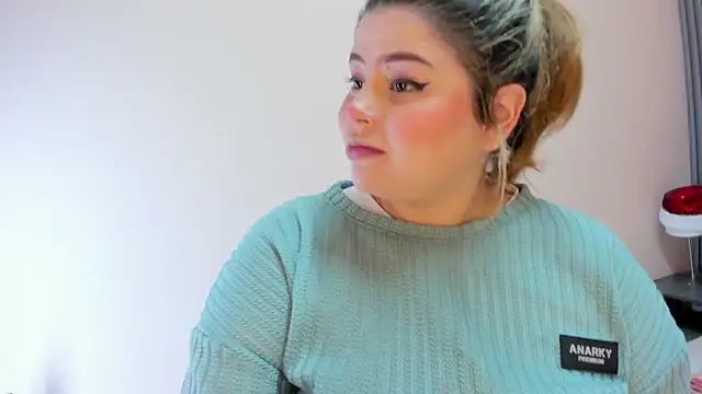 EYMI TOMSOM online show from 12-20-25, 10:44