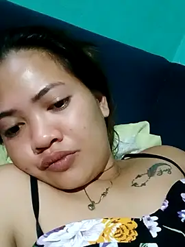 Snapshot of amariaxxx388 chatting on 02-04-25, 11:27 amariaxxx388 online show from 02-04-25, 11:27