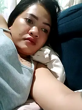 Snapshot of amariaxxx388 chatting on 02-06-25, 12:48 amariaxxx388 online show from 02-06-25, 12:48