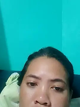 Snapshot of amariaxxx388 chatting on 03-08-25, 08:11 amariaxxx388 online show from 03-08-25, 08:11