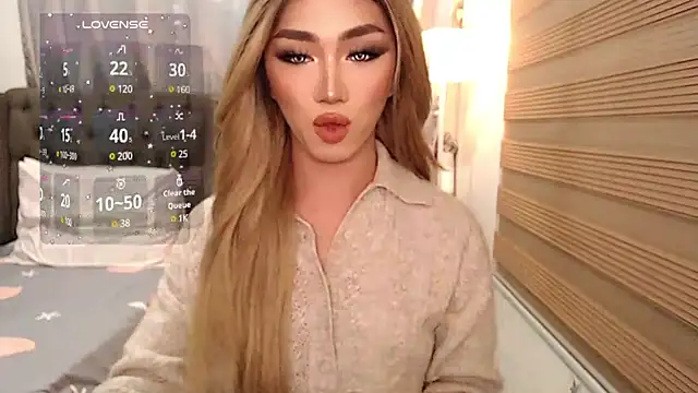 Local Hoelyx online show from 12-30-24, 02:19