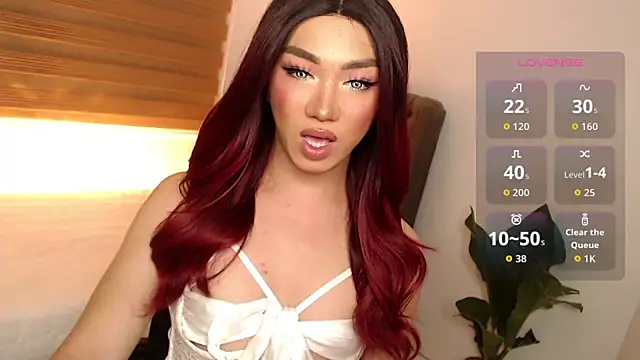 Local Hoelyx online show from 09-12-25, 07:03