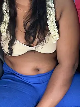 Snapshot of falooda288 chatting on 11-14-25, 01:10 falooda288 online show from 11-14-25, 01:10