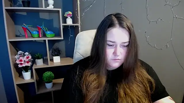 XX Daniella XX online show from 11-18-25, 07:35